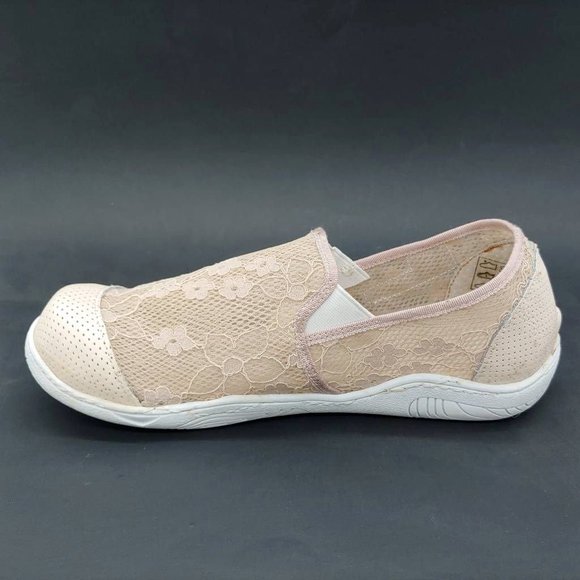 TMA Eyes Womens Ballet Flats Shoes Beige Floral Lace Leather Slip On EUR 41 - Picture 2 of 10